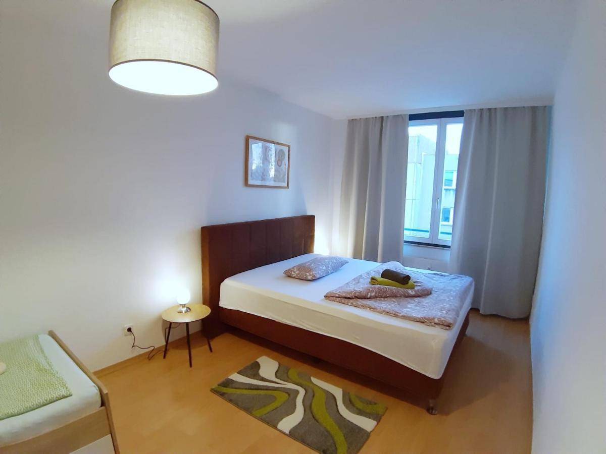 Apartment Lea-apartment, 2 Raum, Balkon Tg Zentral Am Park Leipzig